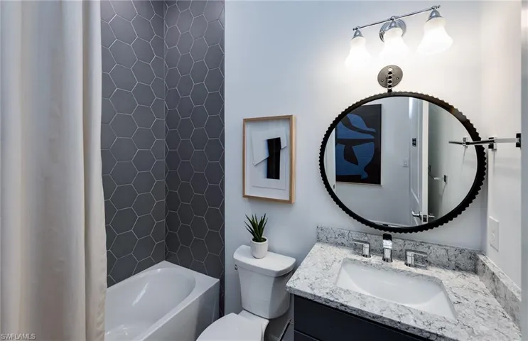 Photos of model home, options may vary.