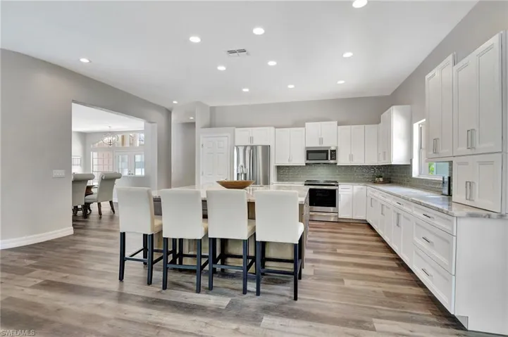 16161  Kelly Cove  DR, Fort Myers, FL 33908