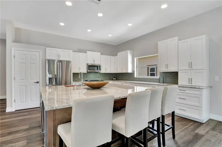 16161  Kelly Cove  DR, Fort Myers, FL 33908