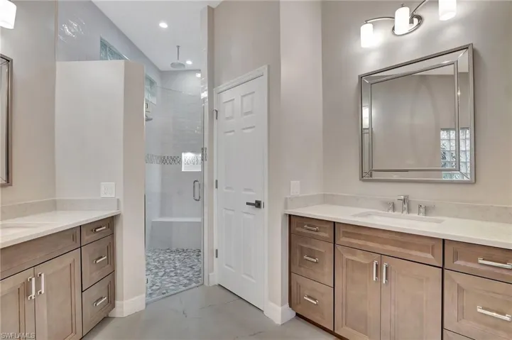 16161  Kelly Cove  DR, Fort Myers, FL 33908