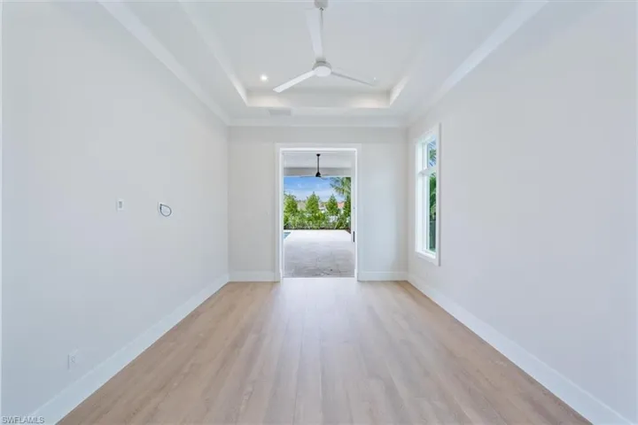 Bedroom 2 is in the front of the home with alarge walk-in-closet, direct access to bathroom2, and 2 large windows to let natural light flowin.