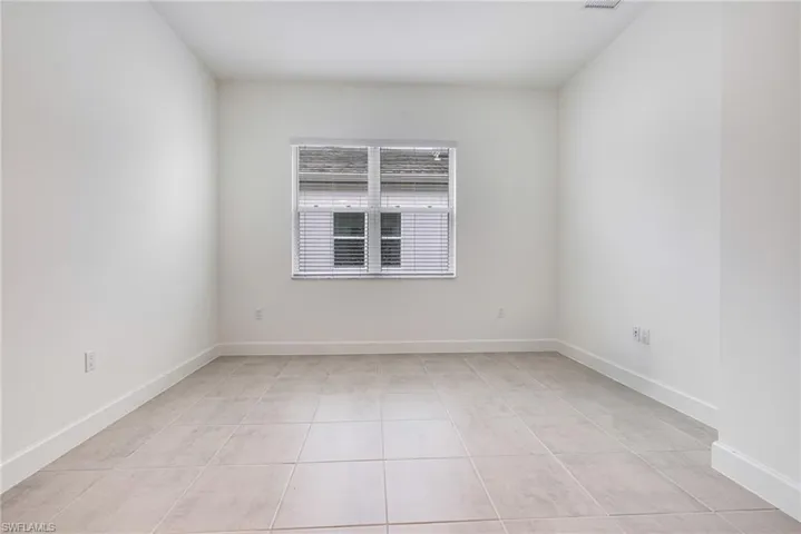 12448 Violet Ln, Naples, Florida 34120