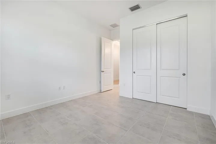 12448 Violet Ln, Naples, Florida 34120