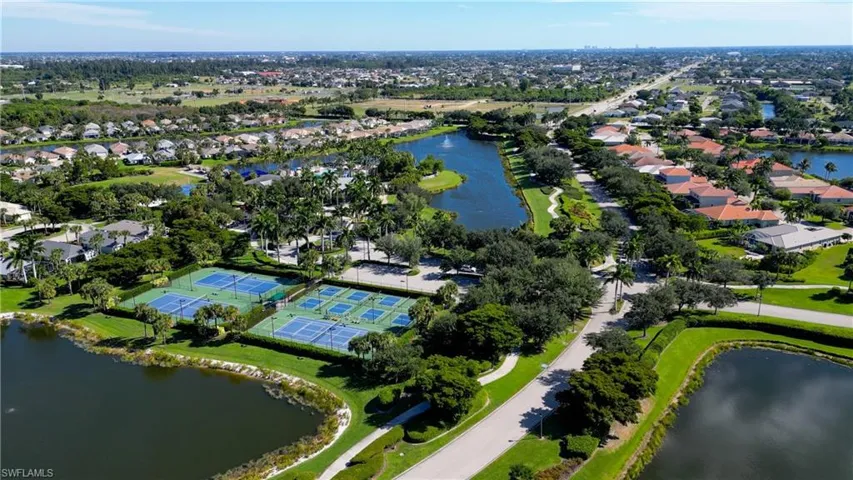 2647 Maraval Ct, Cape Coral, Florida 33991