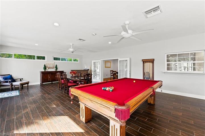 game room