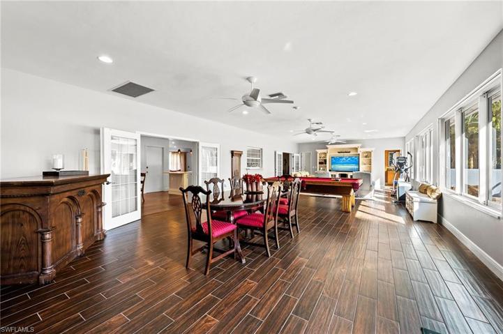 dining game family room