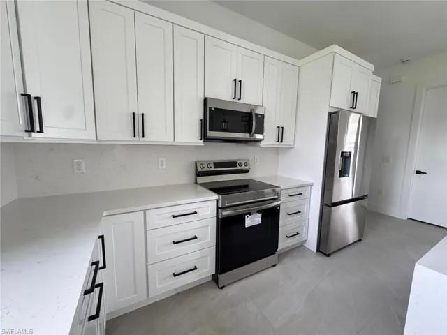 4322 10th St W, Lehigh Acres, Florida 33971