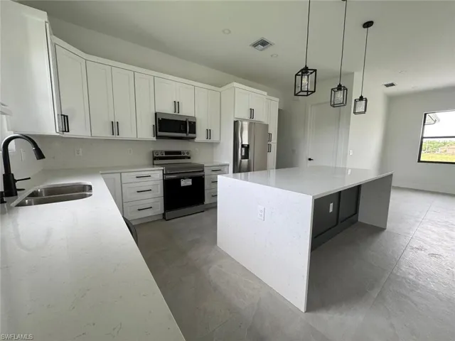 4322 10th St W, Lehigh Acres, Florida 33971