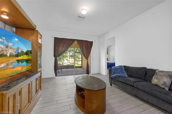 1015  Hamilton  ST, Immokalee, FL 34142