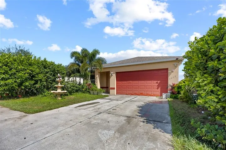 1015  Hamilton  ST, Immokalee, FL 34142