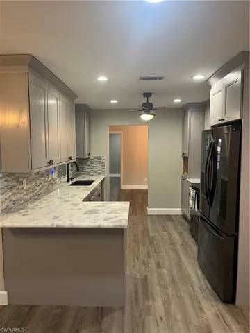 121 Se 45th Ter, Cape Coral Fl 33904