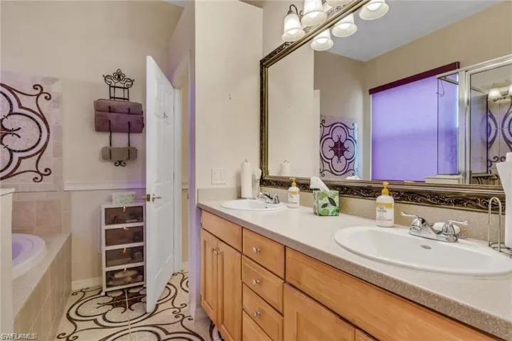 12506 Ivory Stone Loop, Fort Myers, Florida 33913