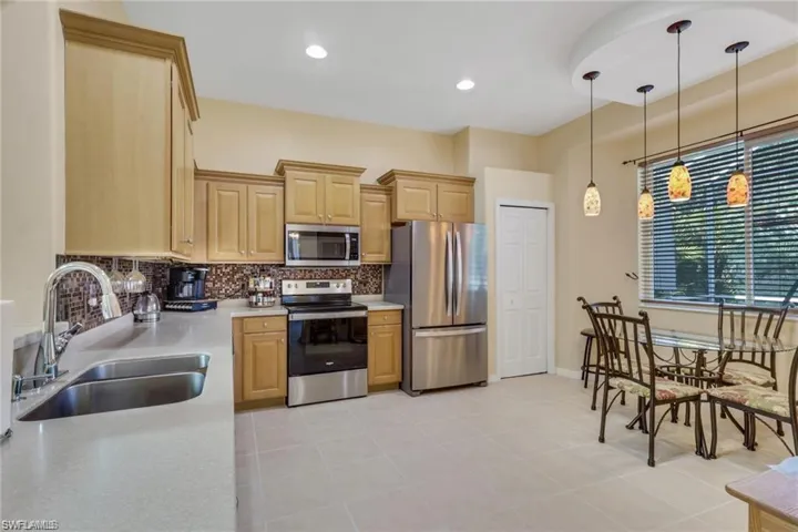 12506 Ivory Stone Loop, Fort Myers, Florida 33913