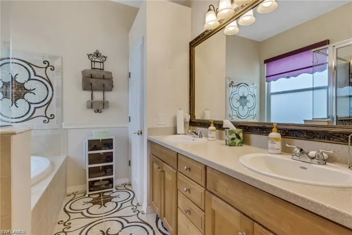 12506 Ivory Stone Loop, Fort Myers, Florida 33913
