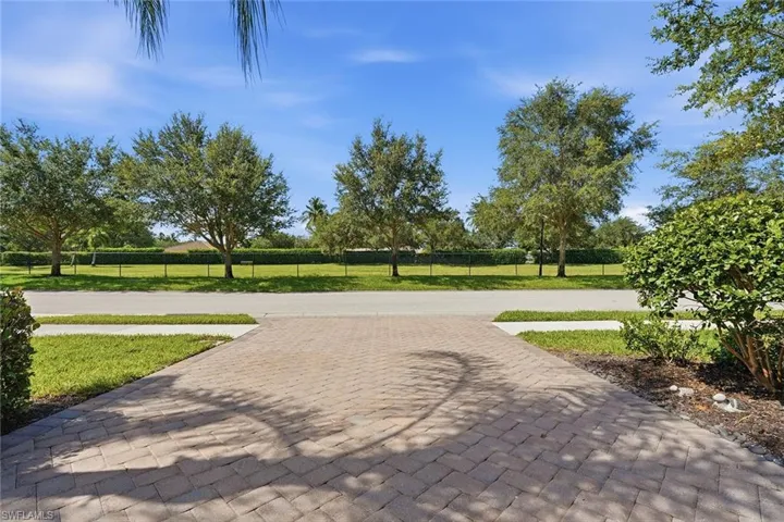 4381 Madagascar Palm Way, Naples, Florida 34119