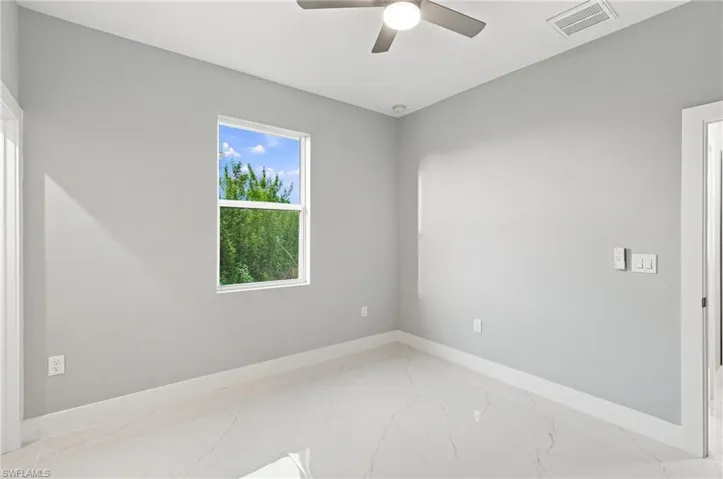 352 Radford Ave, Lehigh Acres, Florida 33974