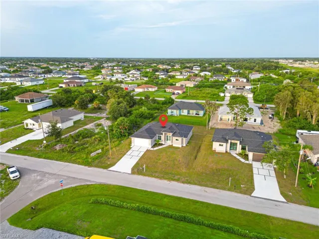352 Radford Ave, Lehigh Acres, Florida 33974