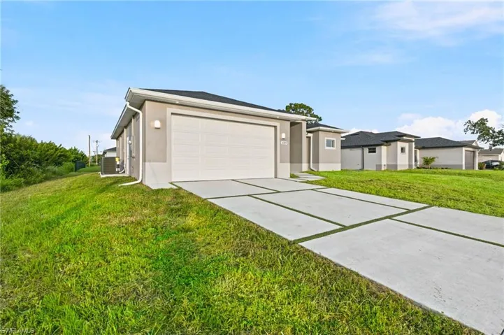 352 Radford Ave, Lehigh Acres, Florida 33974