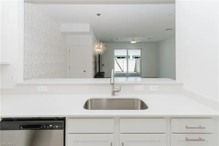 14815 White Pearl Rd 14815, Punta Gorda, Florida 33982