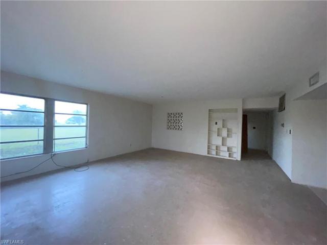 1107  Patterson  RD, CAPE CORAL, FL 33909
