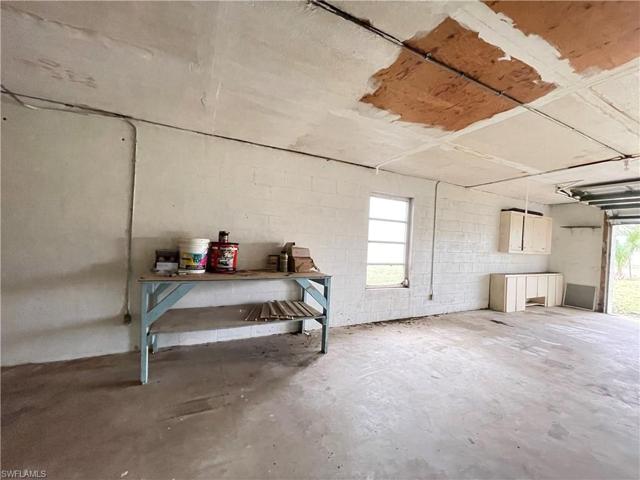 1107  Patterson  RD, CAPE CORAL, FL 33909