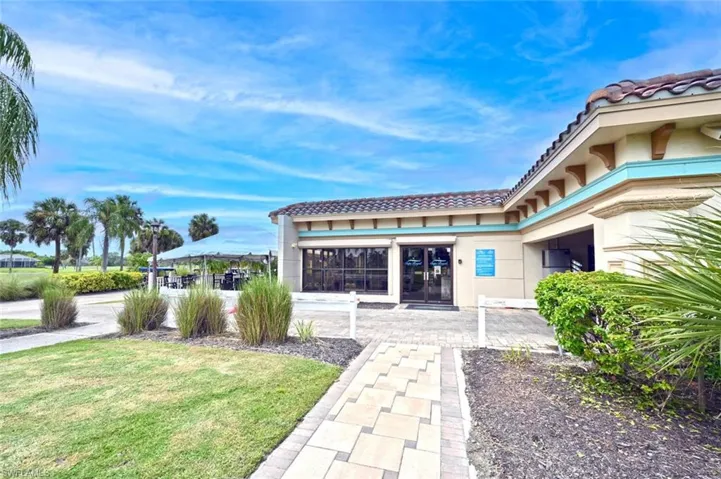 11970  Royal Tee  CIR, Cape Coral, FL 33991