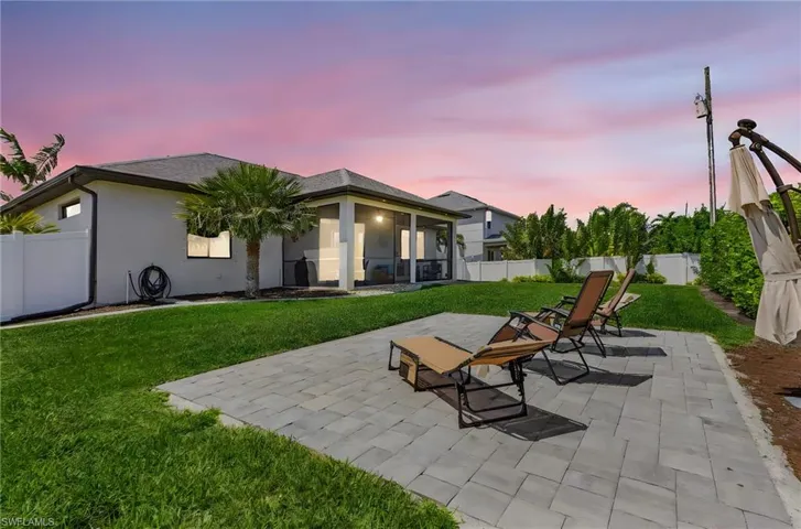 2313 SW 27th  TER, Cape Coral, FL 33914