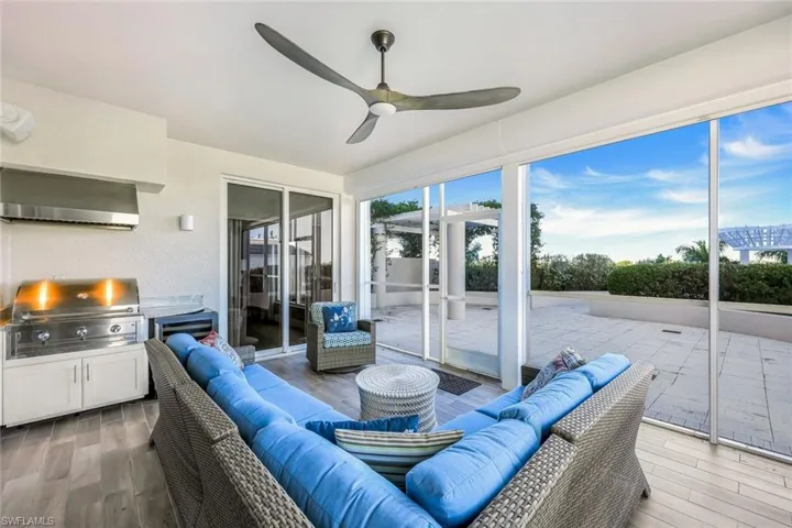 Fire up the propane grill, invite your friends - there is plenty of space for enjoyment here!