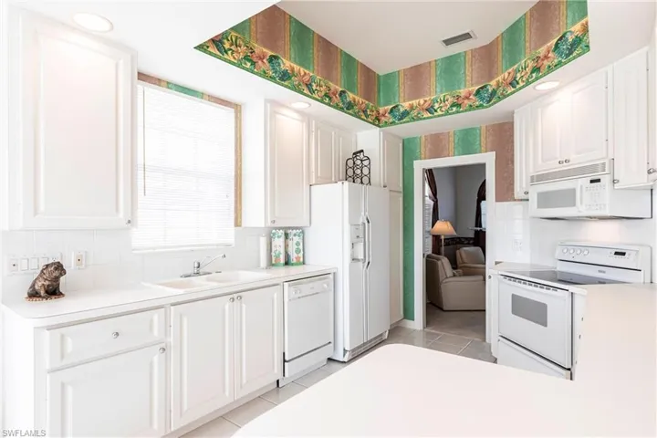 3989  Isla Ciudad  CT, Naples, FL 34109