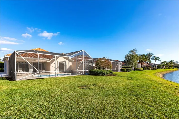 3989  Isla Ciudad  CT, Naples, FL 34109