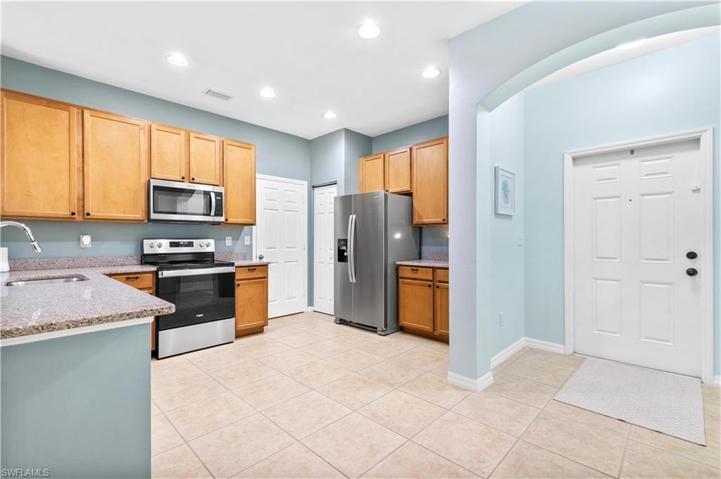 3284  Magnolia Landing  LN, North Fort Myers, FL 33917