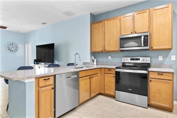 3284  Magnolia Landing  LN, North Fort Myers, FL 33917