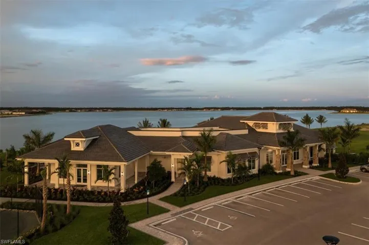 13665 Blue Bay Cir, Fort Myers, Florida 33913