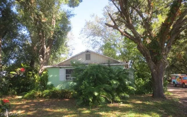 View of side of home
