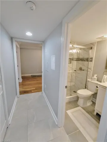 5830 Trailwinds Dr 814, Fort Myers, Florida 33907