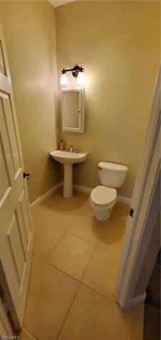 1/2 bath