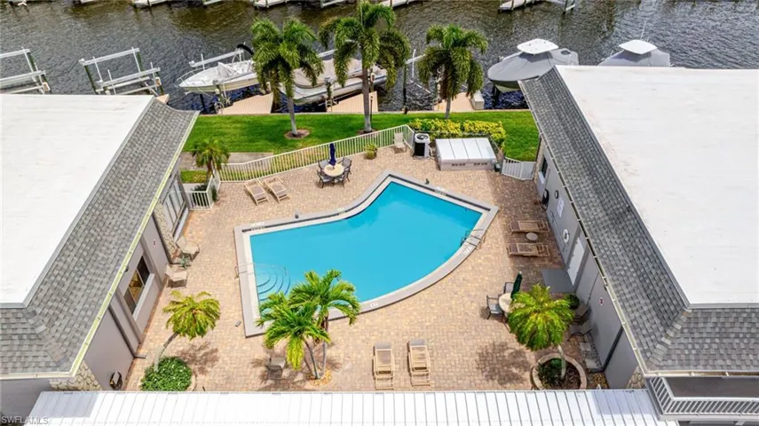 1671 Edith Esplanade 208, Cape Coral, Florida 33904