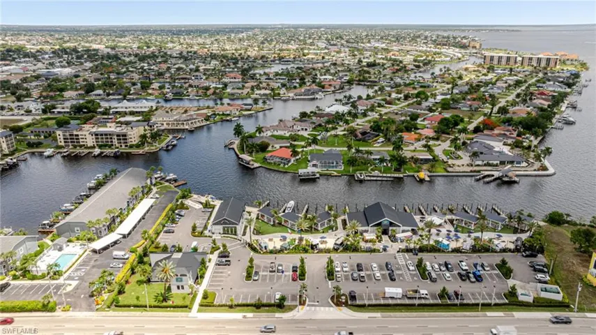 1671  Edith Esplanade  , Cape Coral, FL 33904