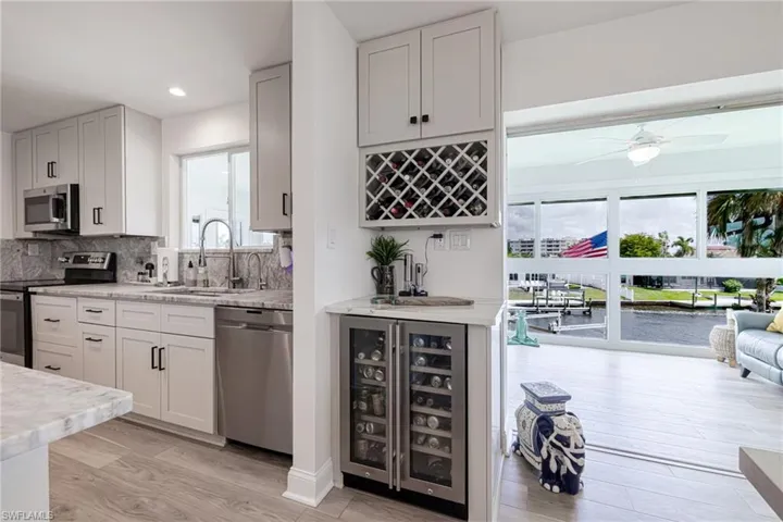 1671  Edith Esplanade  , Cape Coral, FL 33904