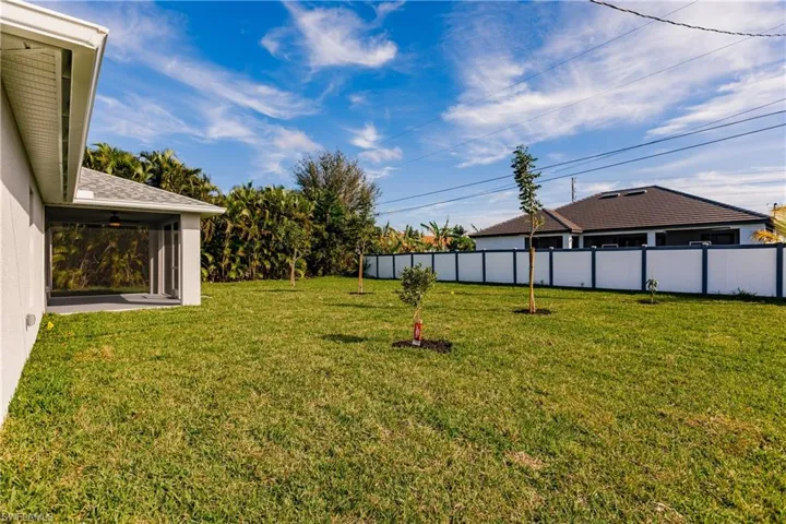 707 Ne 6th Ter # 28, Cape Coral Fl 33909