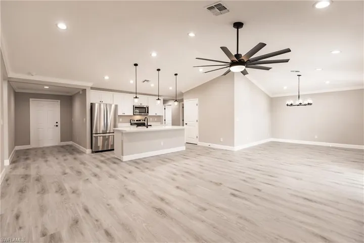 707 Ne 6th Ter # 28, Cape Coral Fl 33909