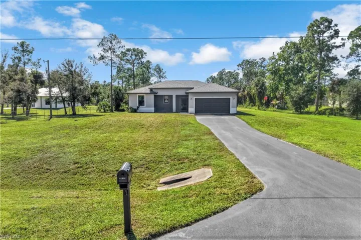 2830 12th Ave Se, Naples, Florida 34117
