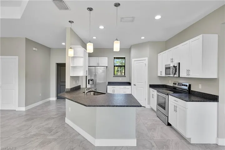 2830 12th Ave Se, Naples, Florida 34117