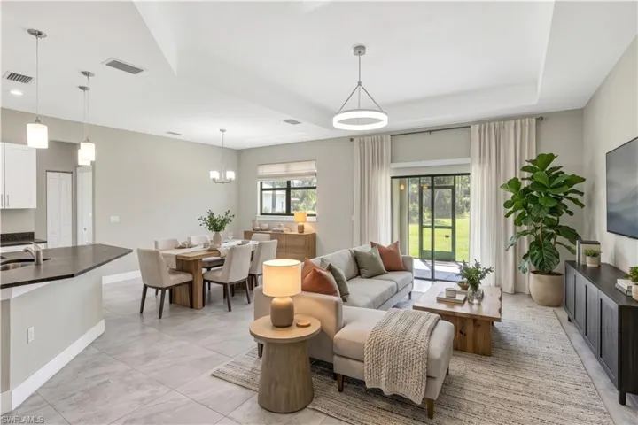 2830 12th Ave Se, Naples, Florida 34117