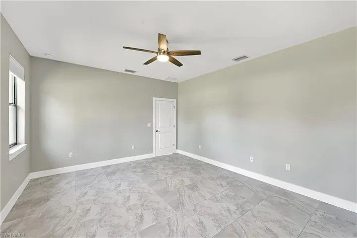 2830 12th Ave Se, Naples, Florida 34117
