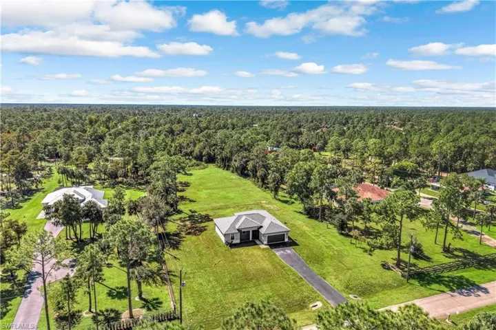 2830 12th Ave Se, Naples, Florida 34117