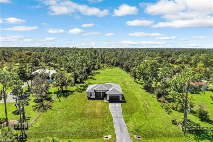 2830 12th Ave Se, Naples, Florida 34117