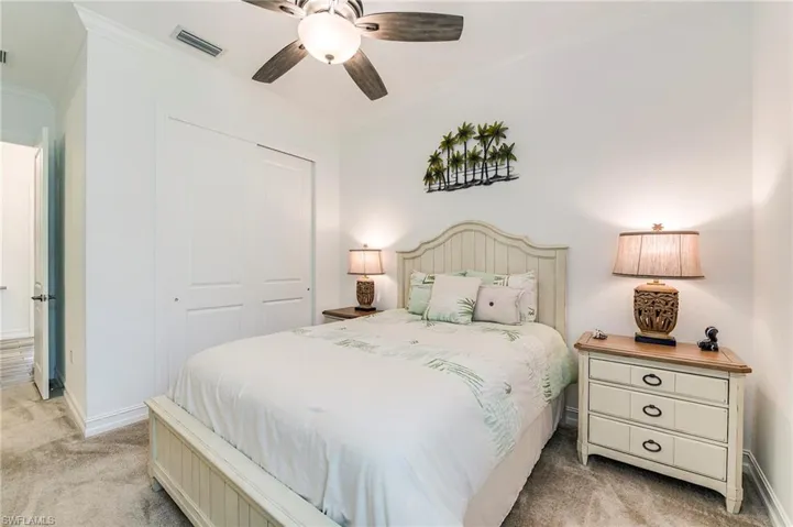 9327  Woodhurst  DR, Naples, FL 34120