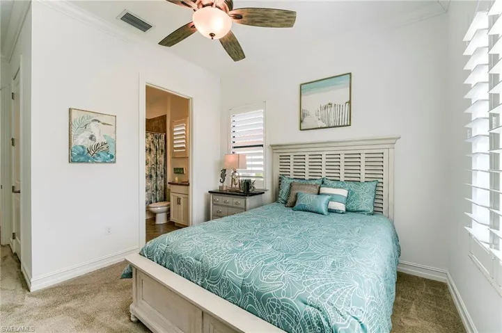 9327  Woodhurst  DR, Naples, FL 34120