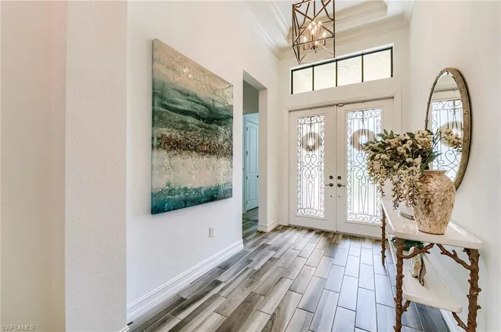 9327  Woodhurst  DR, Naples, FL 34120